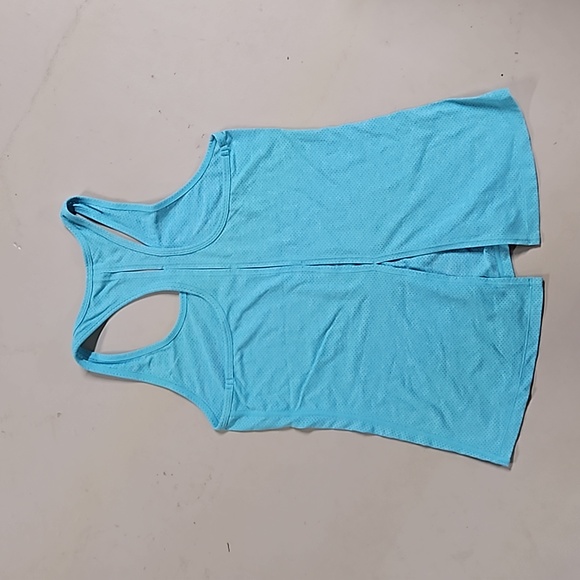 Lorna Jane workout top - Picture 2 of 2